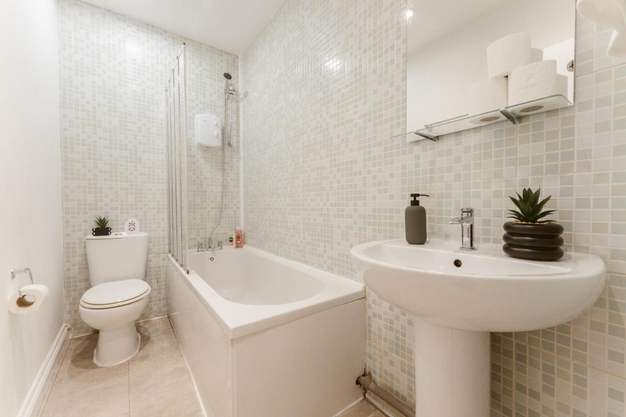 Mile End Rooms 57A Londyn Zewnętrze zdjęcie